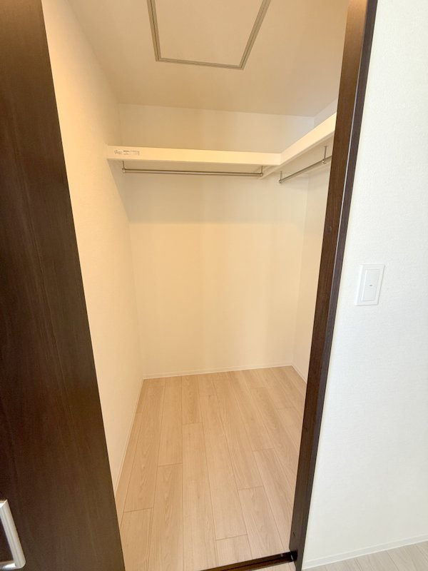 カルム小西Ⅴ　仲介手数料無料の収納