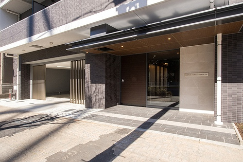 プレイス白壁のエントランス|エントランス