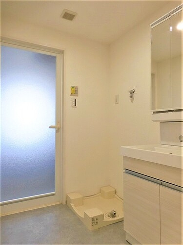 プレイス白壁の洗面所|洗面台　※同タイプの部屋のお写真です