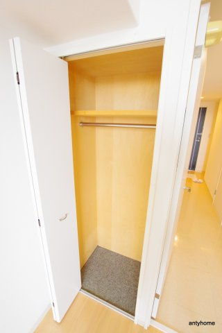 メゾンドヴィレ大阪城公園前　仲介手数料無料の収納