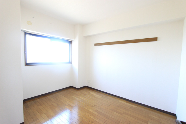 グラフィージュの洋室|落ち着いた色調の洋室です