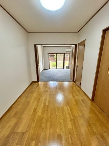 インポート久留米ルビー2の居間・リビング