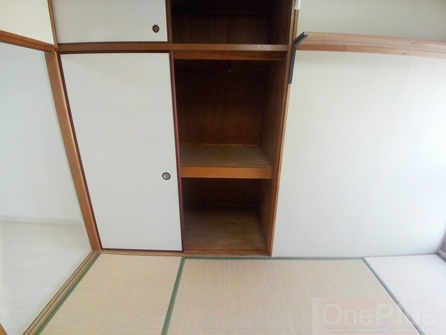 宝ビルの収納