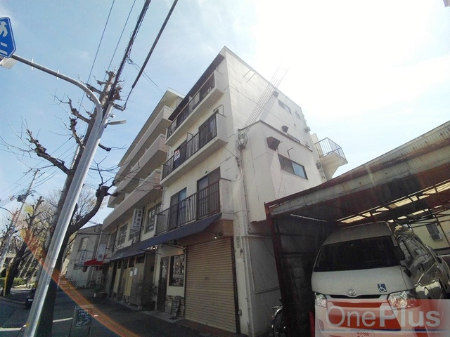 宝ビルの外観