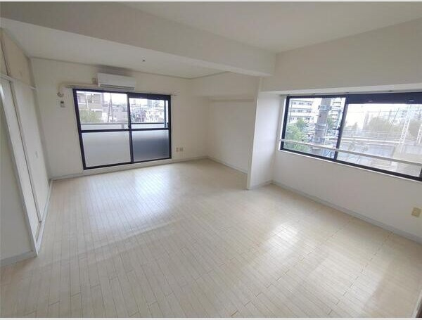 215 第7オオタビルの居間・リビング