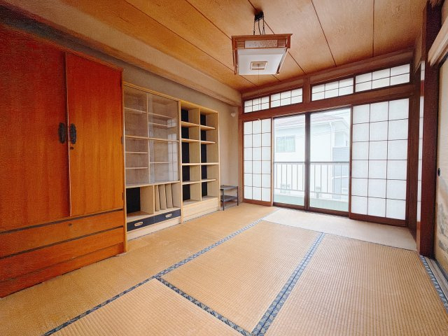 【中古戸建】高崎市石原町の和室|■和室｜おじいちゃんやおばあちゃんが遊びに来たときにゆったりとくつろげるスペースがあると喜んでくれますよね♪