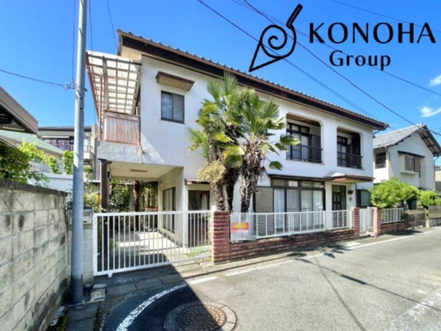 【中古戸建】高崎市石原町の外観|■外観｜土日のご見学はもちろん、平日・夜間のご案内も大歓迎です♪「今から見たい」や「仕事終わりに見たい」にもご対応できますのでお気軽にお問い合わせください♪