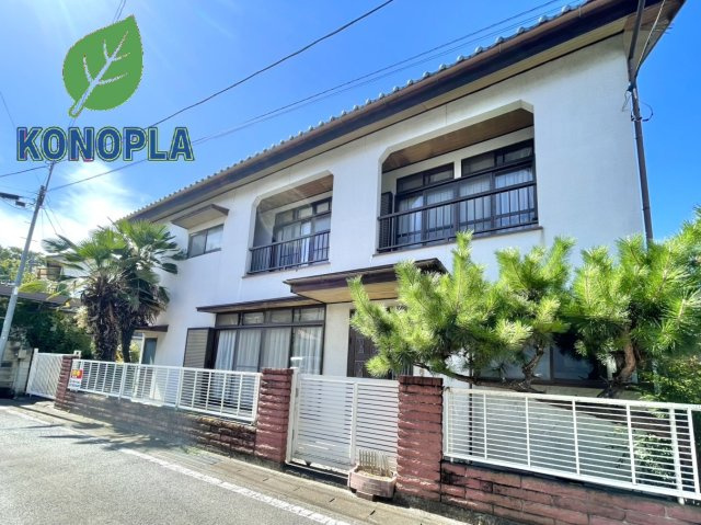 【中古戸建】高崎市石原町の外観|■外観｜特徴のある個性的な住まいと美しい街並み、そして住みやすい環境を、ぜひ現地でご覧になりませんか。お気軽にお問合せください(^^)  