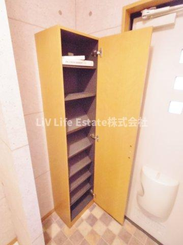 ヴィラ・ファミーユ　Aの収納