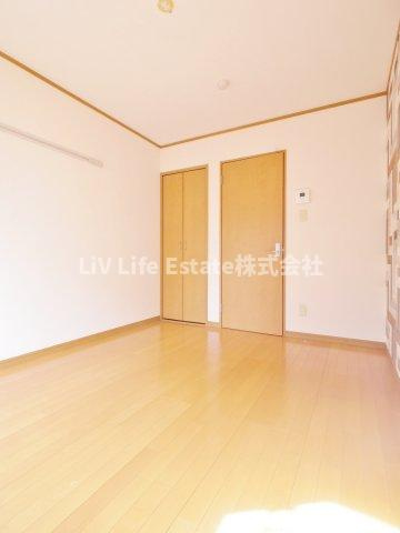 ヴィラ・ファミーユ　Aの洋室