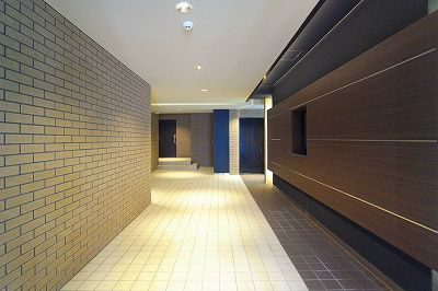 アルクス森下のロビー