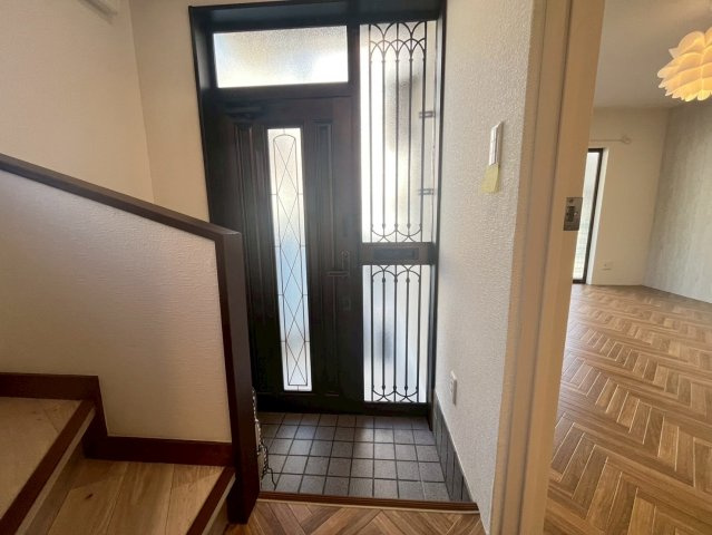 千代が丘2丁目貸家の玄関