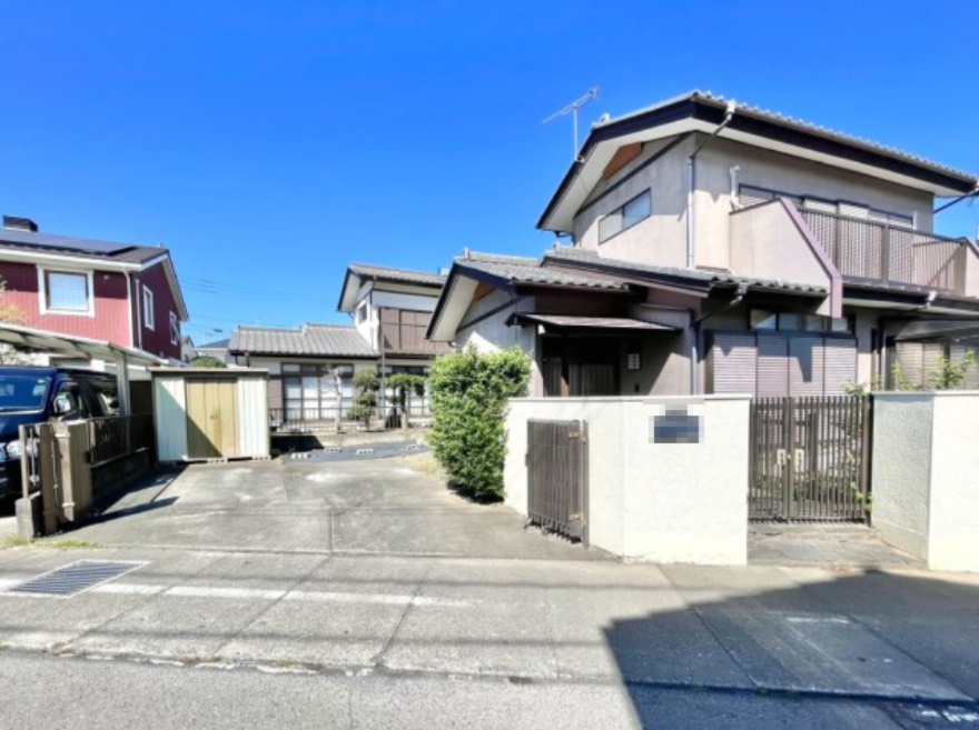 【中古戸建】前橋市下大島町  の外観|■外観｜土日のご見学はもちろん、平日・夜間のご案内も大歓迎です♪「今から見たい」や「仕事終わりに見たい」にもご対応できますのでお気軽にお問い合わせください♪