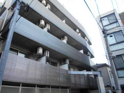 【外観】 | エルスタンザ中野新井 | 鉄筋コンクリート造のがっちりとした造り。