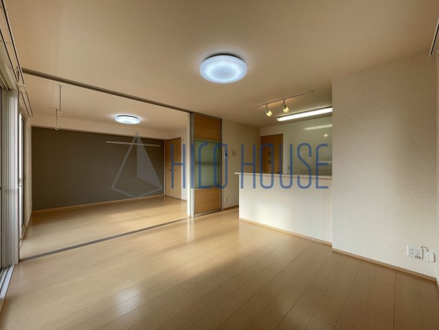 ルミエル Ｎの居間・リビング