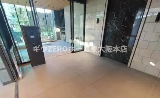 ザ・パークハビオ都島フロントのロビー