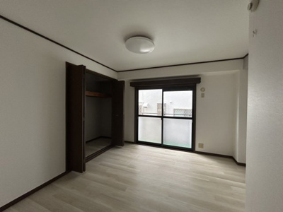 【寝室】 | 第5リビエール山鳶