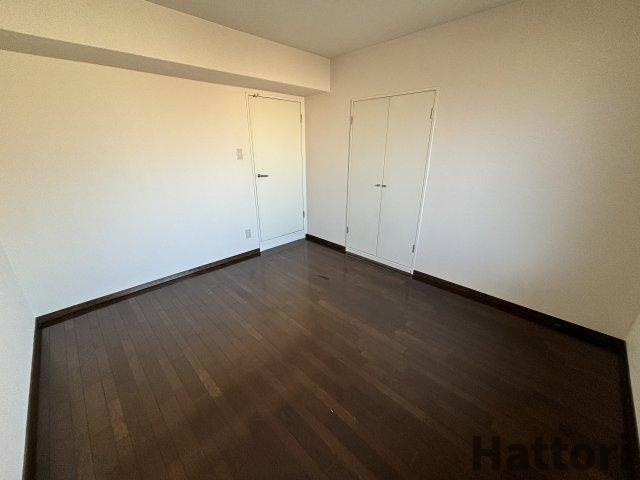 プレシオ緑ヶ丘の居間・リビング