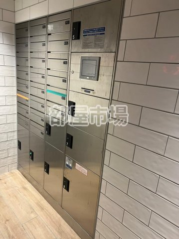 HY's　上野入谷のその他共用部分|宅配ボックス