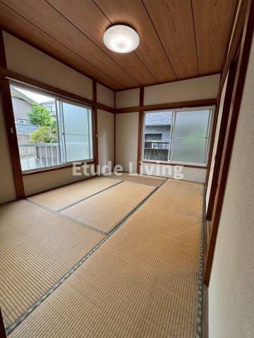 朝霞市根岸台４丁目のアパートの寝室