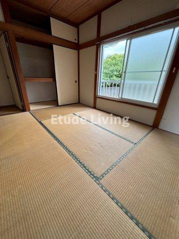 朝霞市根岸台４丁目のアパートの寝室