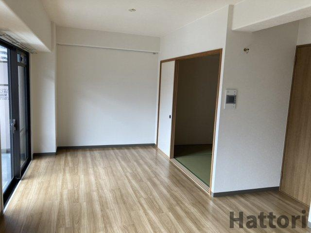 プレステージ上山手の居間・リビング