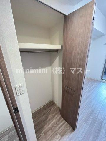 大阪市浪速区下寺３丁目の賃貸マンションの収納