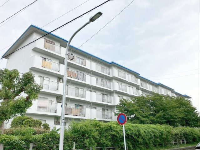 よろい坂ハイツ　2号棟の外観|福岡市東区香椎駅前3丁目のよろい坂ハイツ 2号棟！