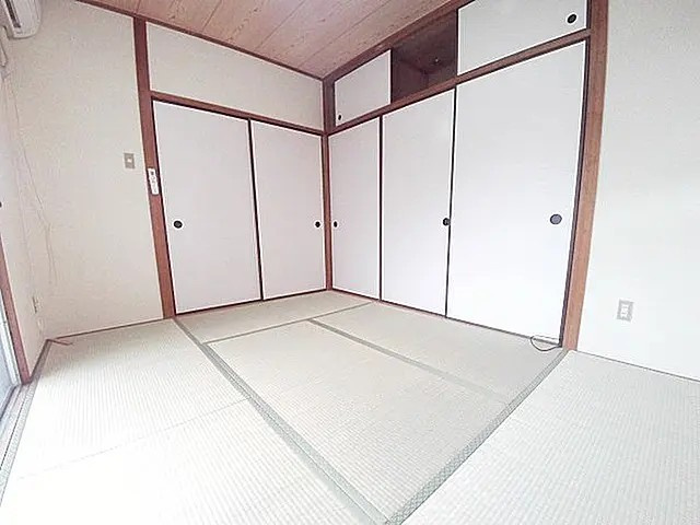 ルペール高見の居間・リビング