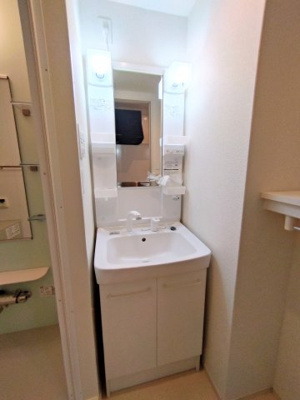 【独立洗面台】 | アルヴィータ