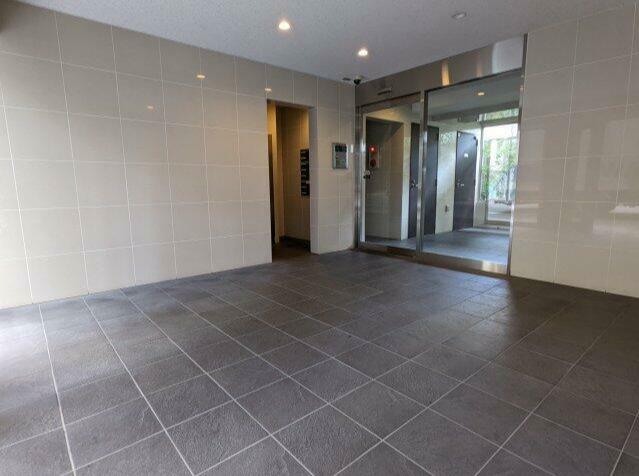 プレストマーロ両国のロビー