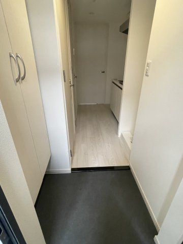 ファーストフィオーレ東灘の玄関|ゆったりとした玄関です