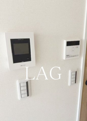 【セキュリティ】 | クロス西新井 | モニター付きインターフォンです。