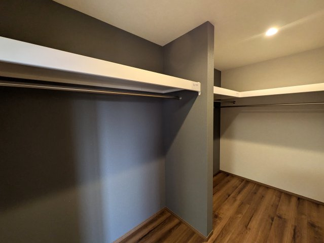 これはモデルルーム？【綾瀬市大上８丁目新築戸建】の収納