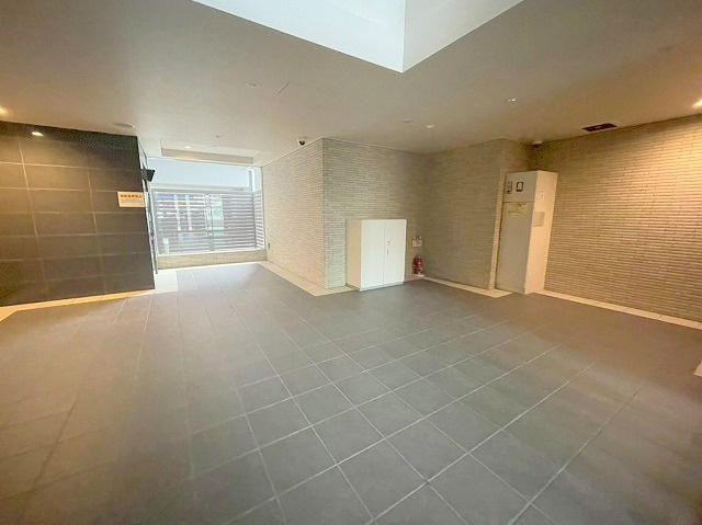 プランドール新大阪SOUTHレジデンスのロビー