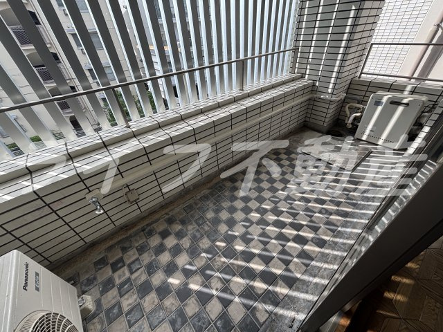 リブレ北桜塚のバルコニー|落ち着いた時間を過ごせるバルコニーです