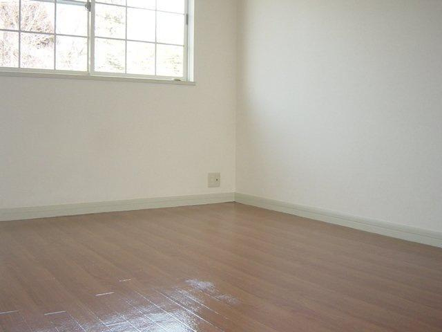 エスポアールの洋室