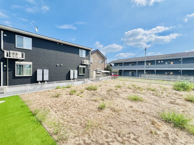 玉村板井の前面道路含む現地写真|駐車スペース3台以上可◎