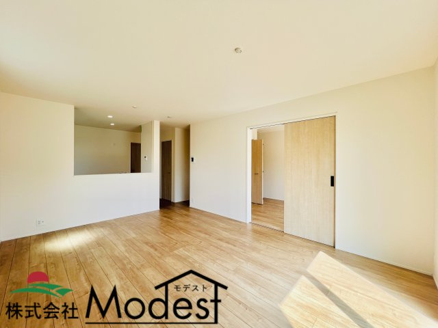 玉村板井の居間・リビング|家具の配置も考えやすいLDK♪