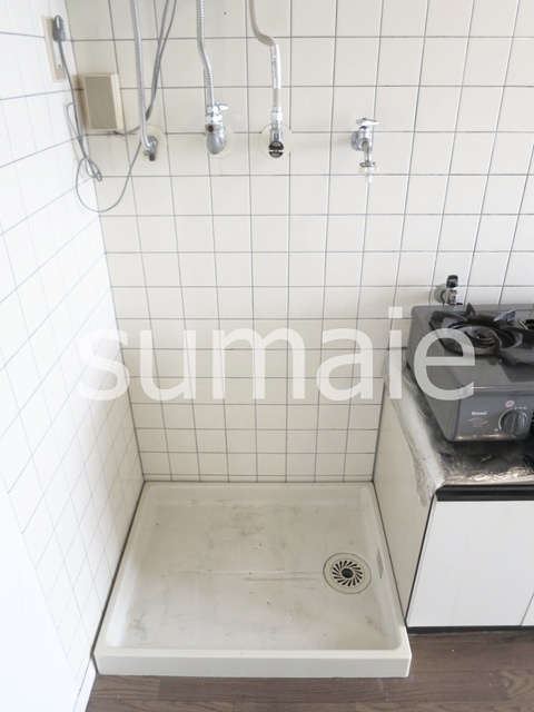 バーズフラットⅡのその他|室内洗濯機置き場。