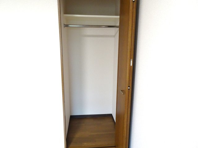 ルミナス大垣駅西の収納