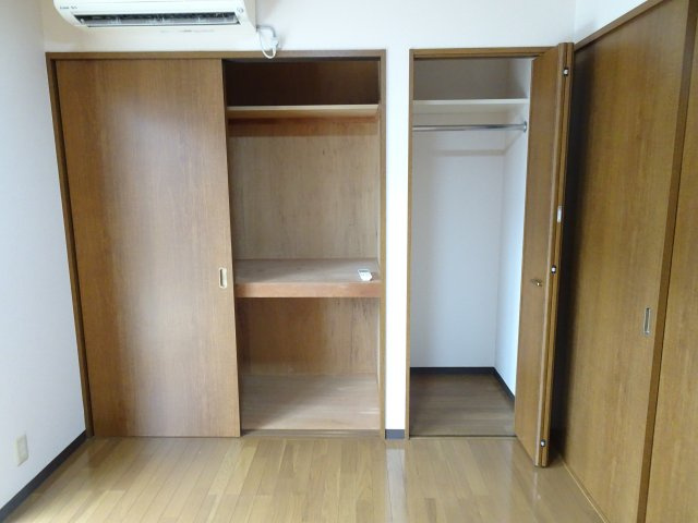 ルミナス大垣駅西の収納