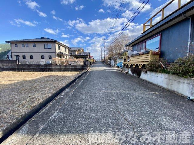 【土地】渋川市渋川　約187坪の前面道路含む現地写真|前面道路含む現地写真です