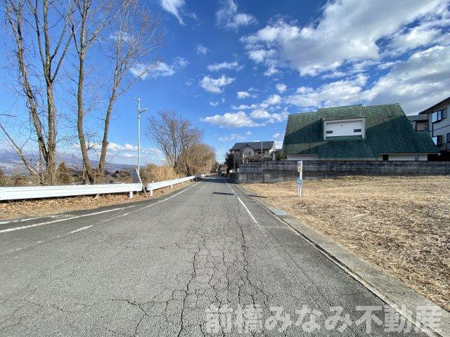 【土地】渋川市渋川　約187坪の前面道路含む現地写真|前面道路含む現地写真です