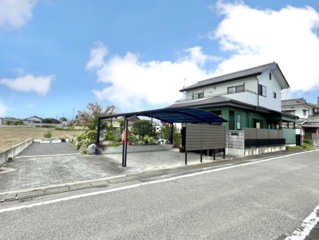 【中古戸建】伊勢崎市長沼町の外観|■外観｜親戚や友人を何度でも招きたくなってしまうようなお家です( ＾＾ )