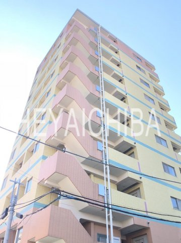 ディナスティーア三ノ輪の外観