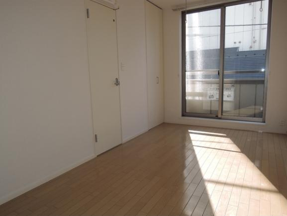 プレジオ南大塚の居間・リビング