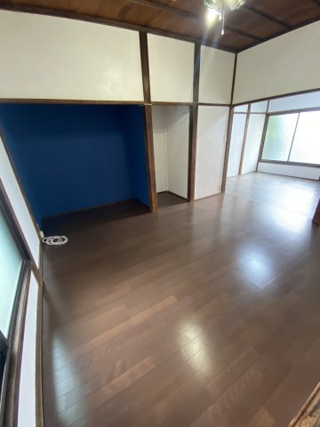 【 売主 】鶴見区上の宮1丁目　戸建（2棟付）の洋室|建物①（2階建）1階洋室