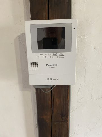 【 売主 】鶴見区上の宮1丁目　戸建（2棟付）のその他|建物①（2階建）モニター付インターホン