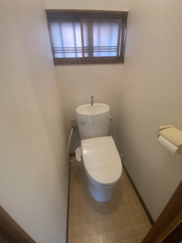 【 売主 】鶴見区上の宮1丁目　戸建（2棟付）のトイレ|建物②（平家）